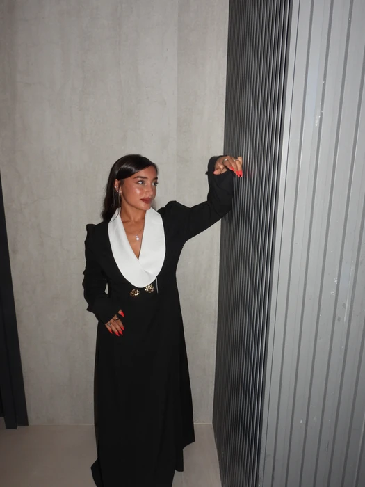 שמלת קתרין- שחורה